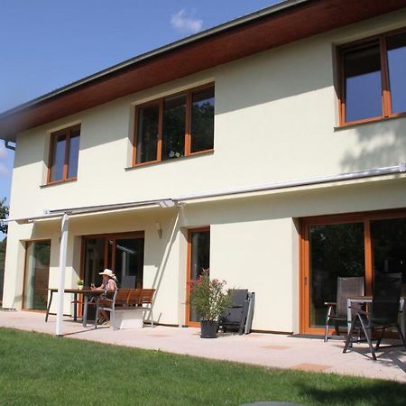 Lovely Apartment, Garden, Parking, Wifi, Netflix Prague Exterior photo